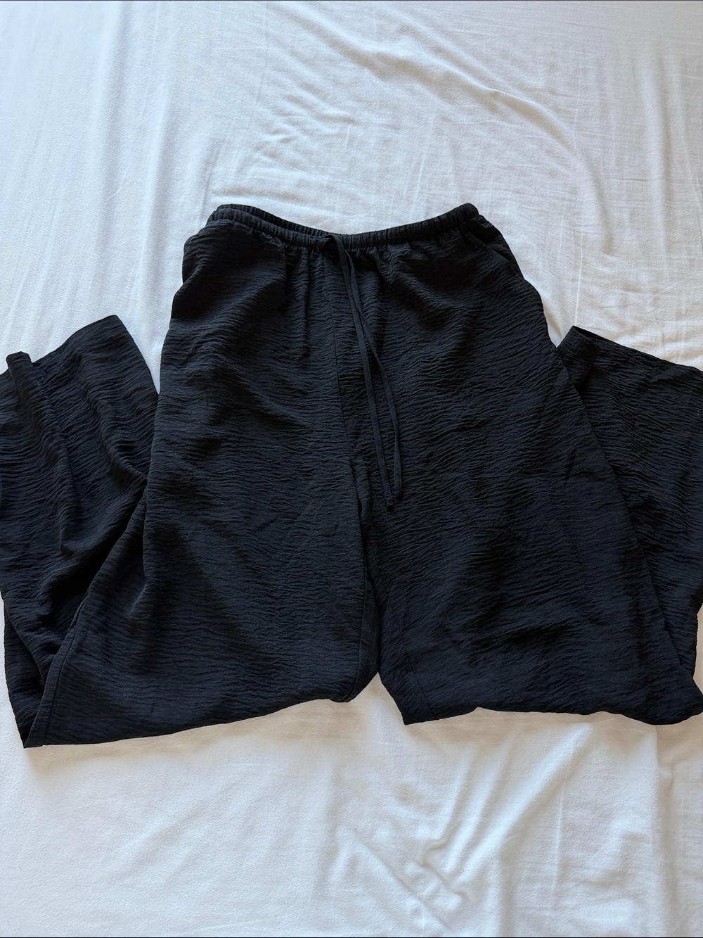 Black Wide-Leg Flowy Pants
